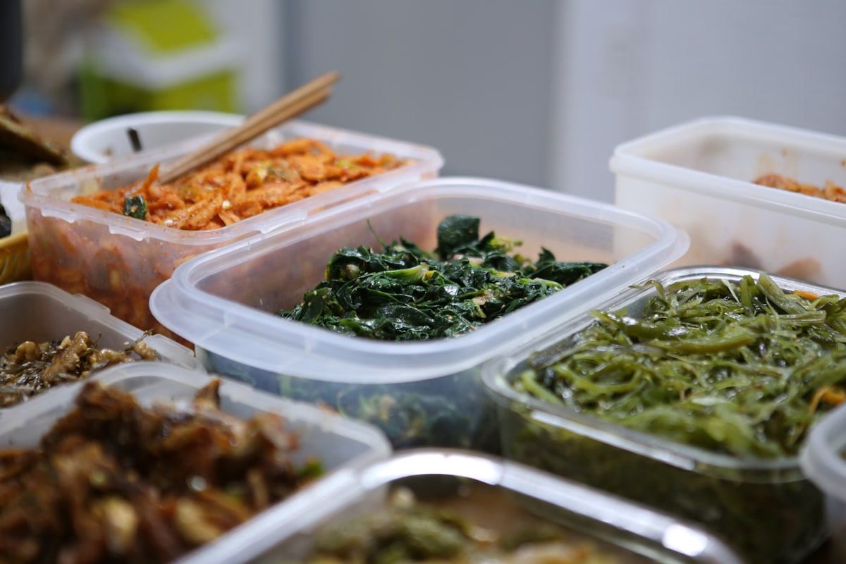 Documentation and quality assurance records in nutrition research